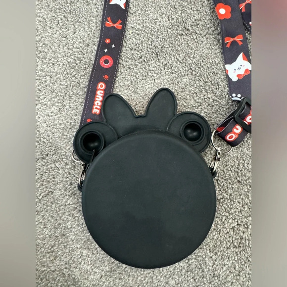 Minnie Mouse Poppit Purse - Picture 3 of 5